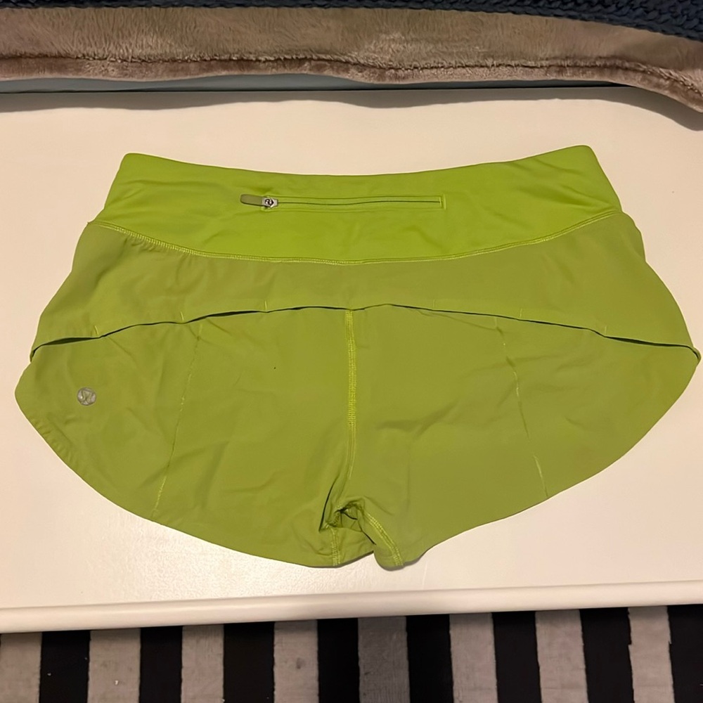 Green lululemon shorts size 4
